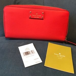 🆕SALE: NWT Kate Spade Neda Redcarpet Wallet